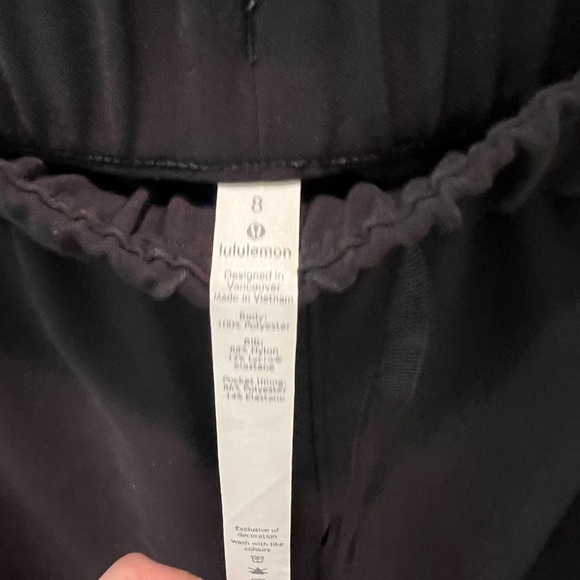 Lululemon on the fly joggers - Picture 4 of 5